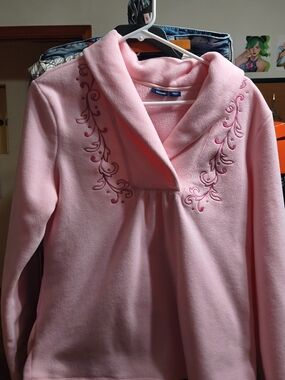 Basic Editions Pink Embroidered Shawl-Collar Sweater